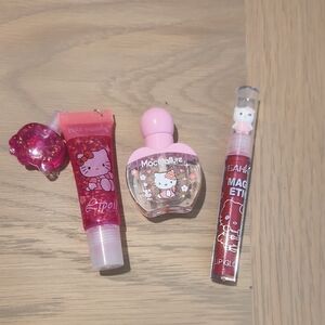 Hello Kitty Style Character Lip Gloss Bundle!